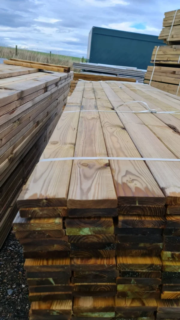 Pressure Treated 2nd class Smooth Finish Fence Board 19mm x 95 mm