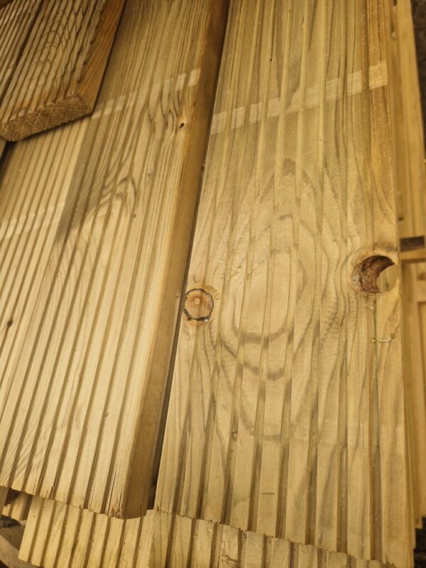 Timber Decking Board Green 28mm×145mm Double sided 2nd class